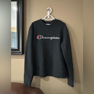 Champion Sweatshirt pullover size Medium